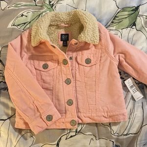 Gap pink corduroy Sherpa jacket 3 years BRAND NEW